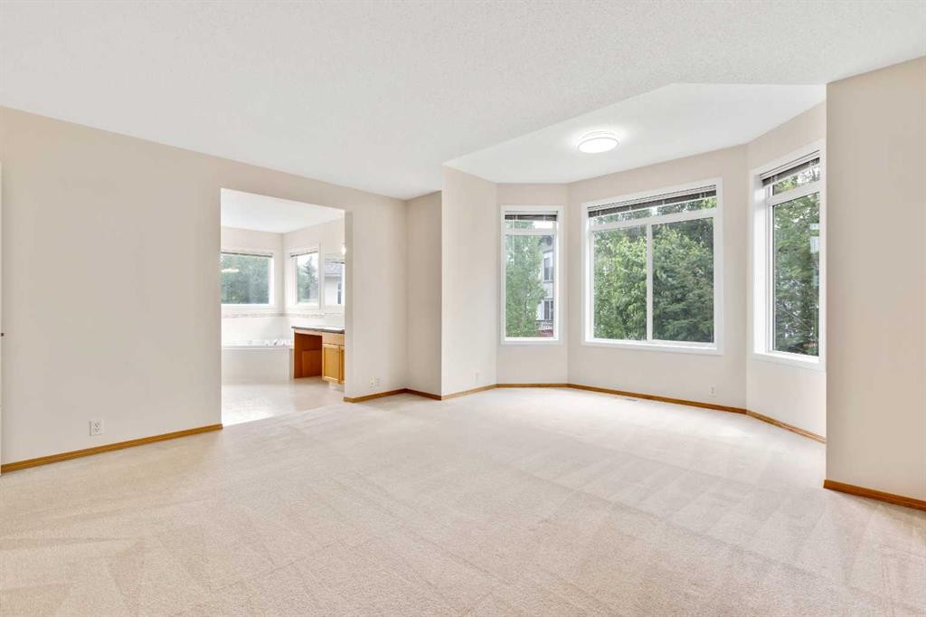 117 Millview Park Sw, Calgary, AB