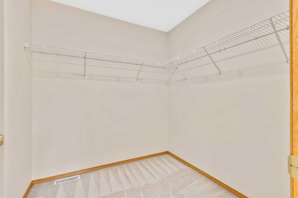 117 Millview Park Sw, Calgary, AB