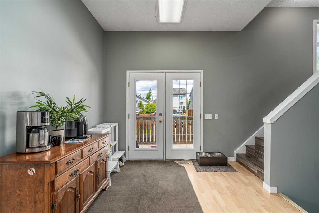 395 River Rock Circle Se, Calgary, AB