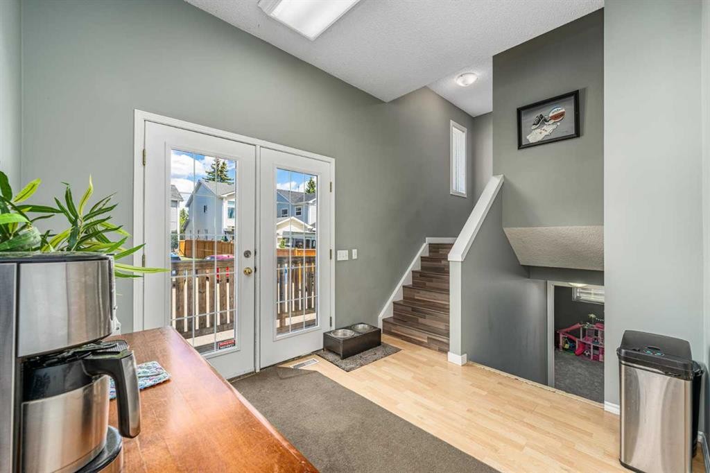 395 River Rock Circle Se, Calgary, AB