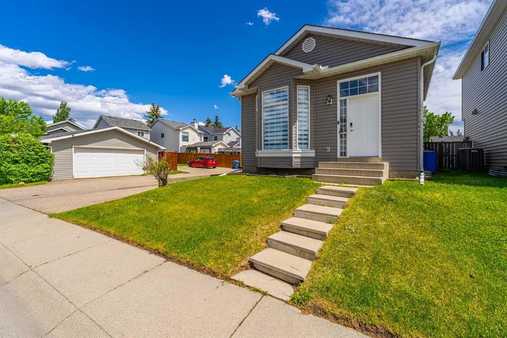 395 River Rock Circle Se, Calgary, AB