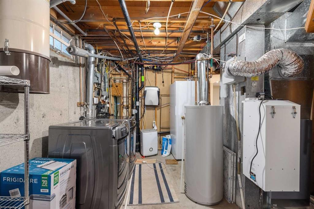 2708 48 Street Ne, Calgary, AB - Indoor Photo Showing Basement