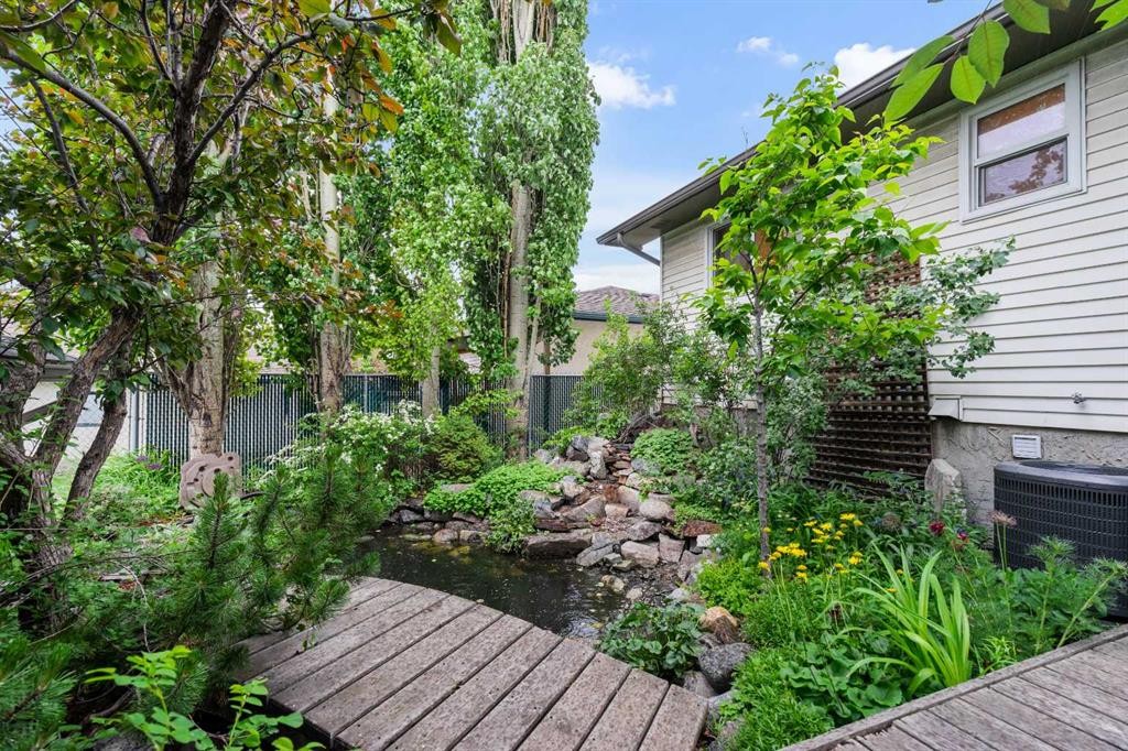 2708 48 Street Ne, Calgary, AB - Outdoor With Deck Patio Veranda