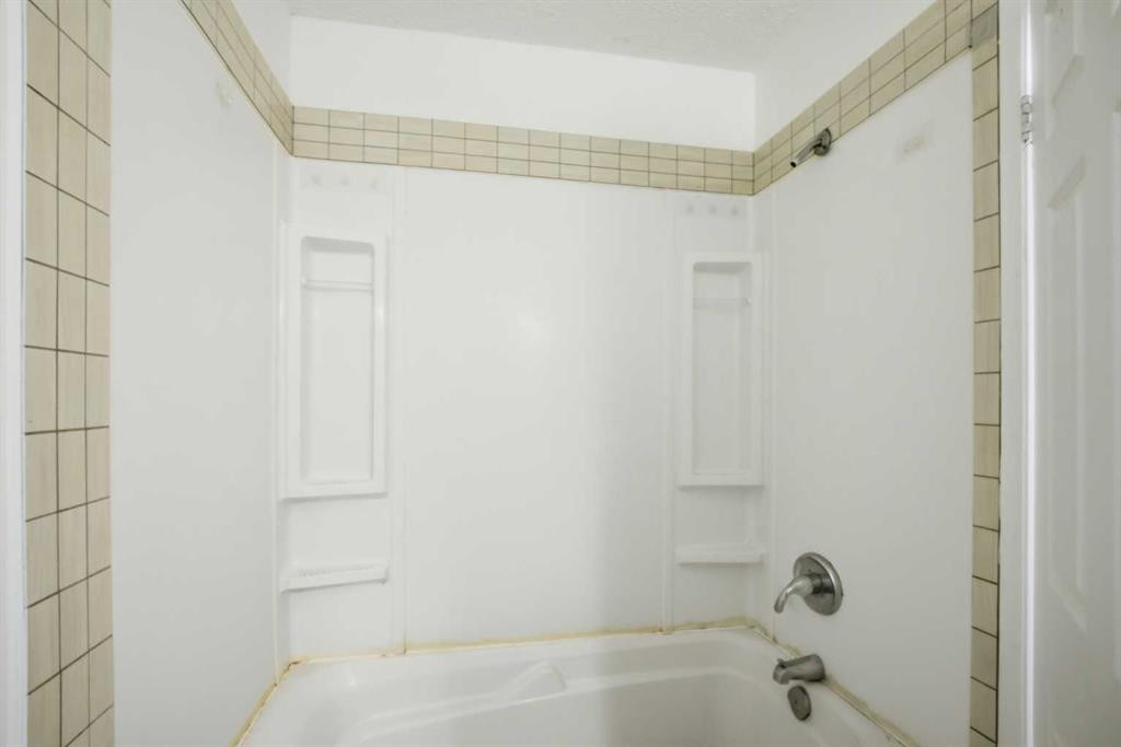 19 Appletree Close Se, Calgary, AB