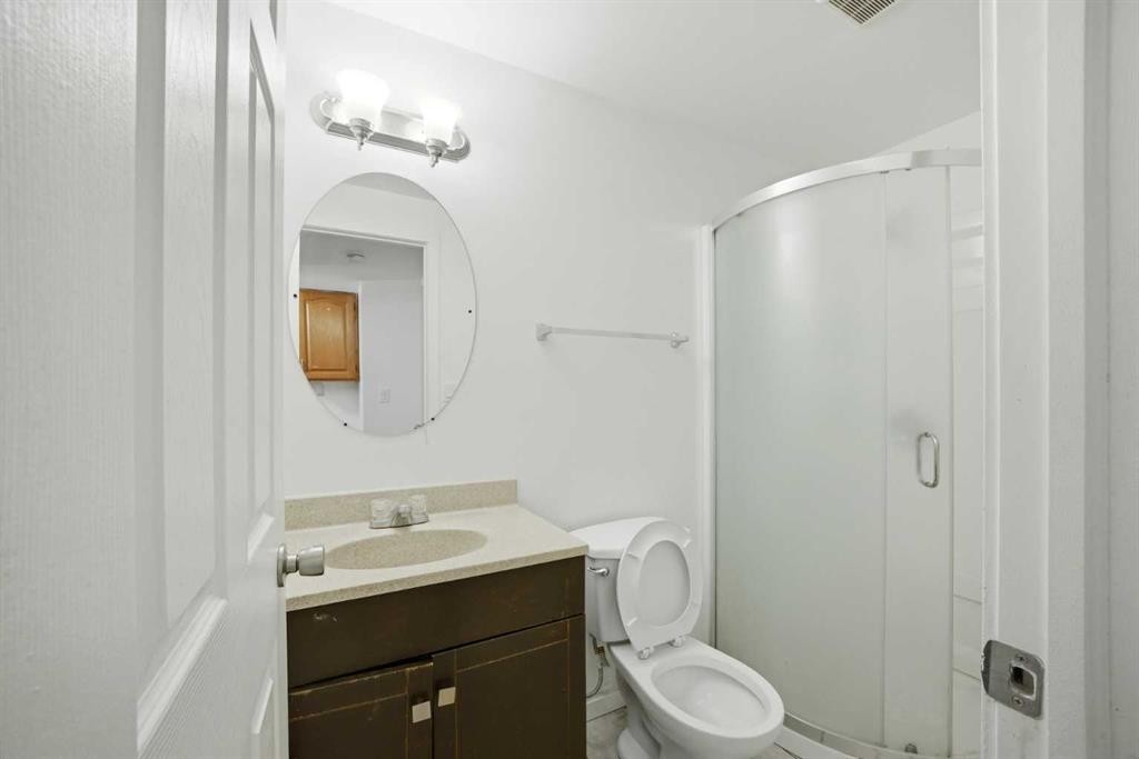 19 Appletree Close Se, Calgary, AB