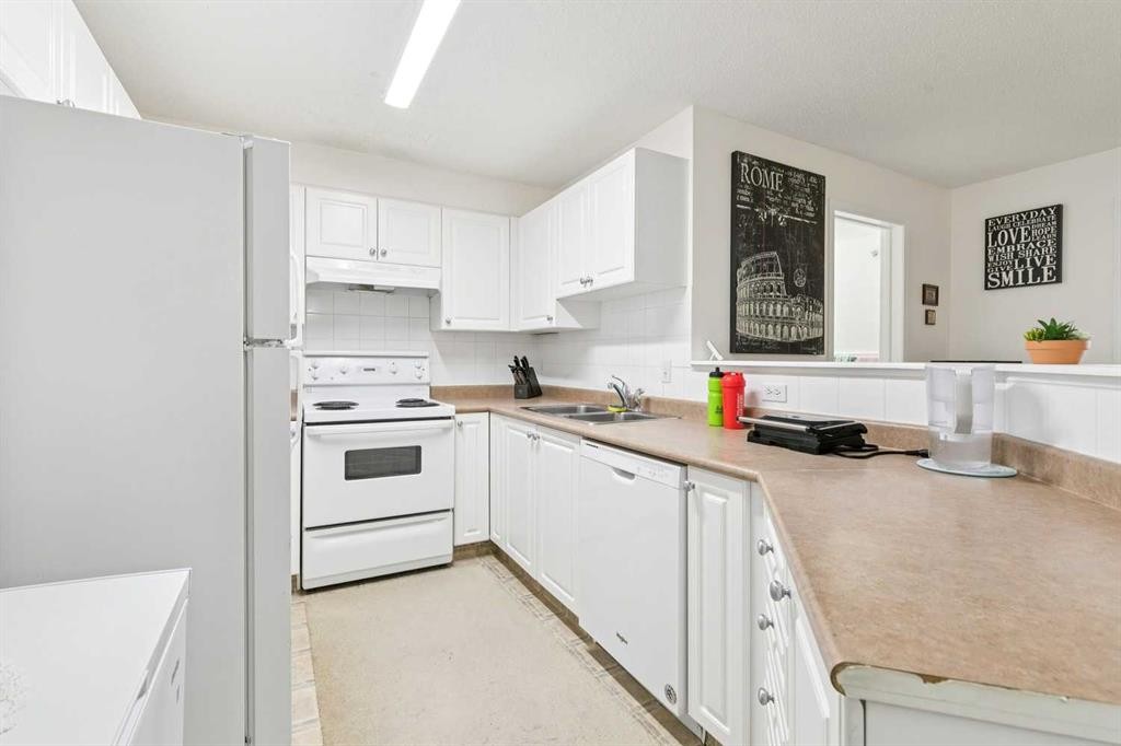 2407-12 Cimarron Common, Okotoks, AB