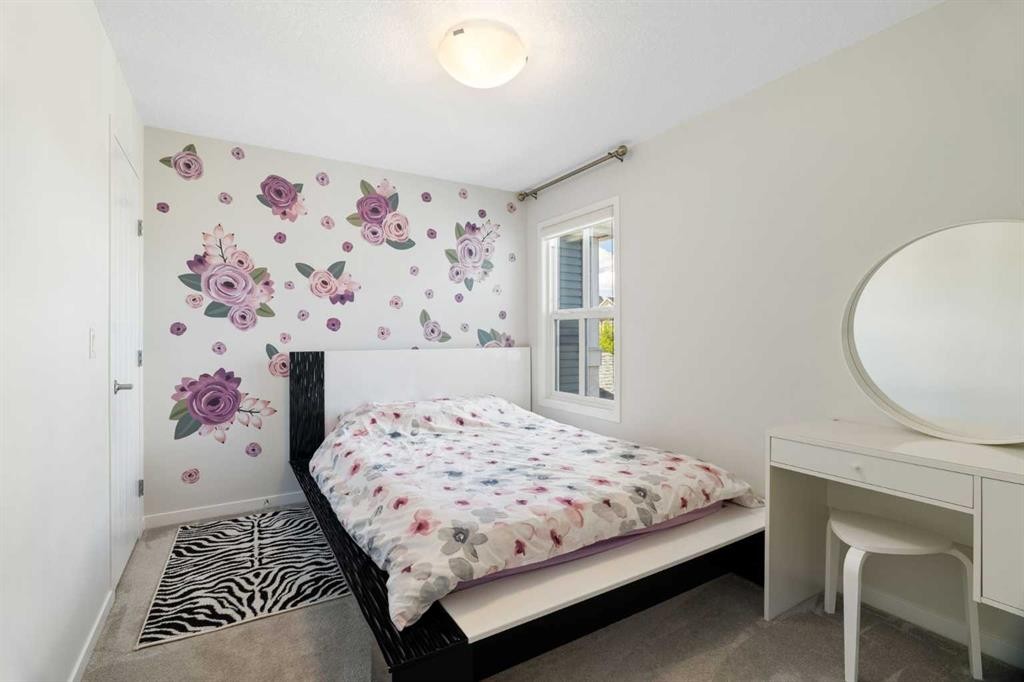 26 Seton Manor Se, Calgary, AB