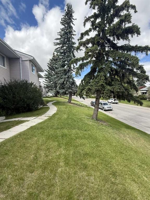 417 40 Street Ne, Calgary, AB