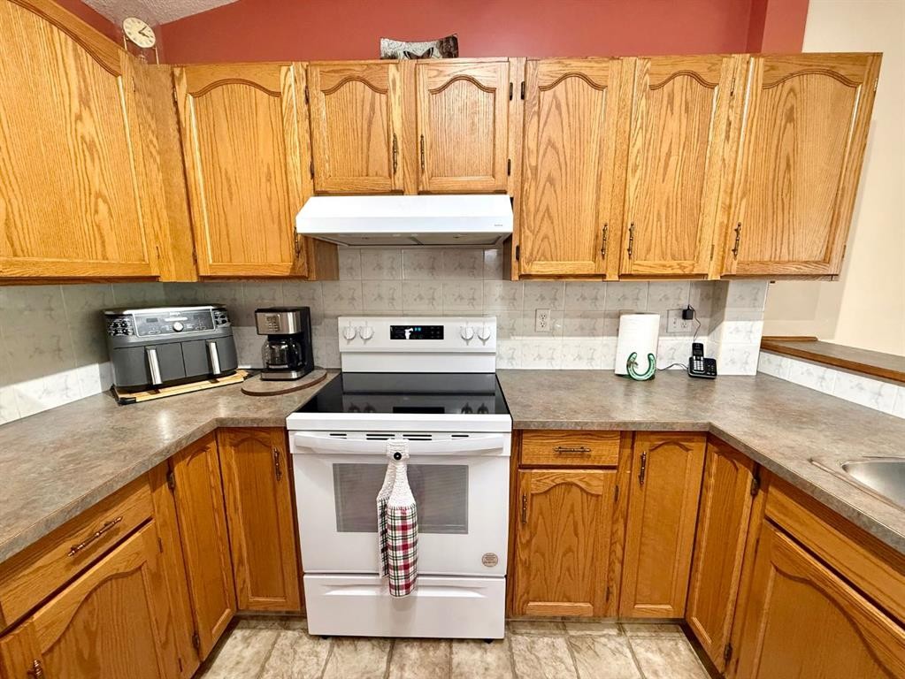 408 Freeman Way Nw, High River, AB