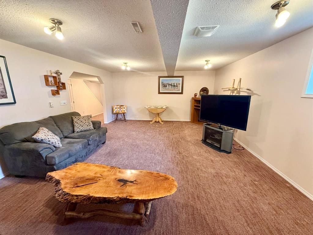 408 Freeman Way Nw, High River, AB