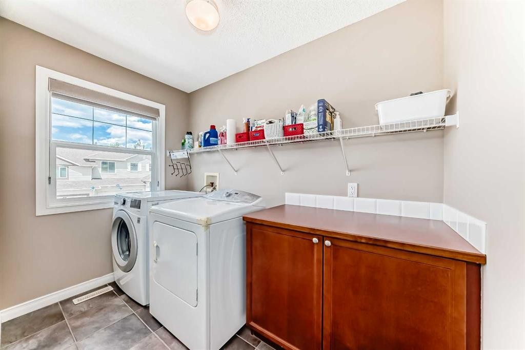 95 Rockledge Terrace Nw, Calgary, AB