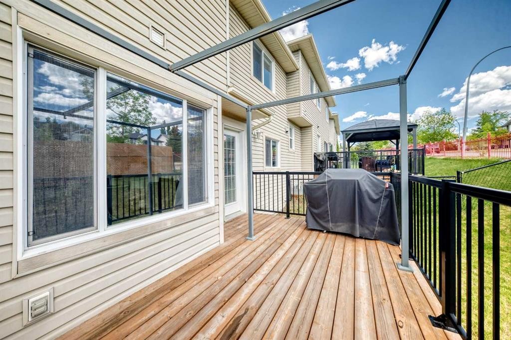 95 Rockledge Terrace Nw, Calgary, AB