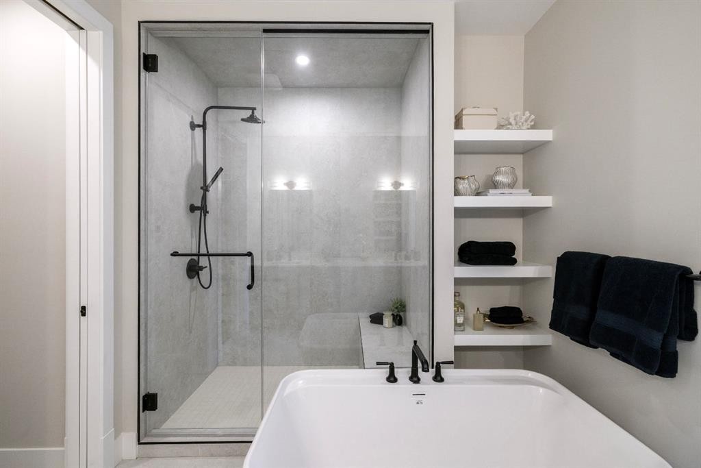 112-150 Lebel Crescent Nw, Calgary, AB