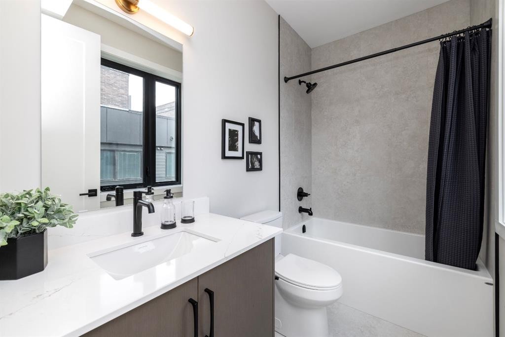 112-150 Lebel Crescent Nw, Calgary, AB