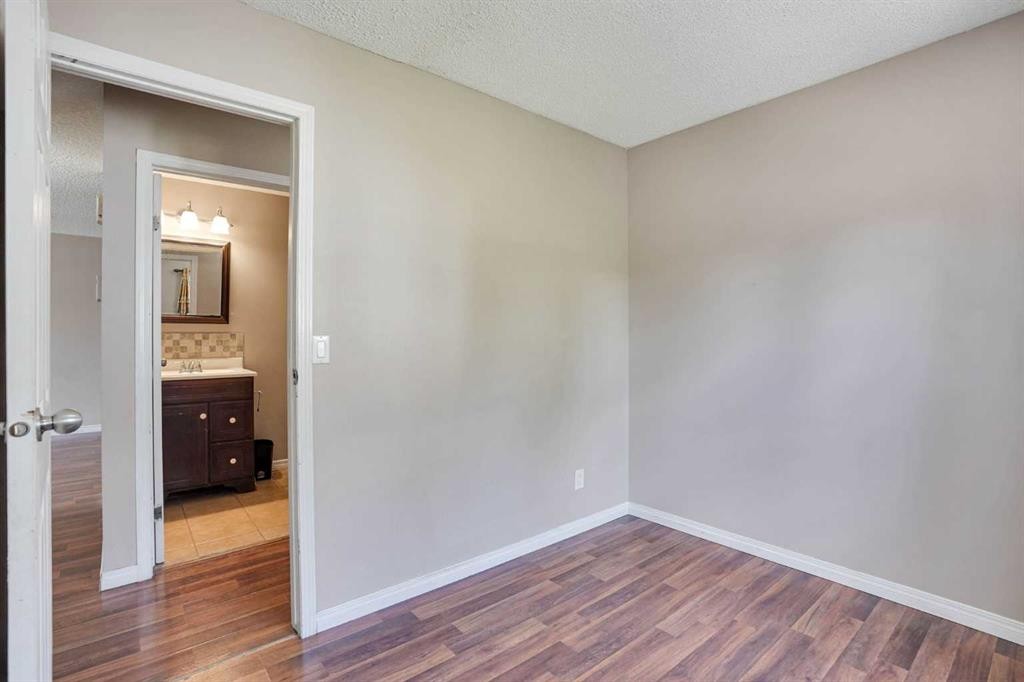 56 Fallingworth Bay Ne, Calgary, AB