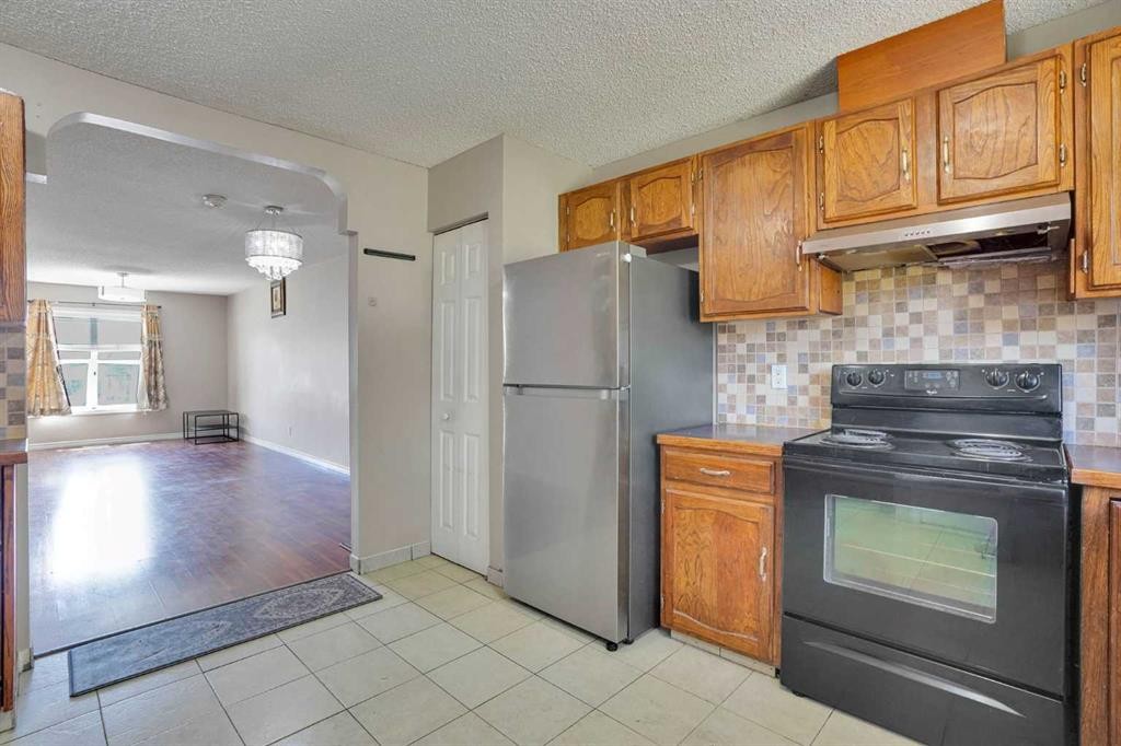 56 Fallingworth Bay Ne, Calgary, AB