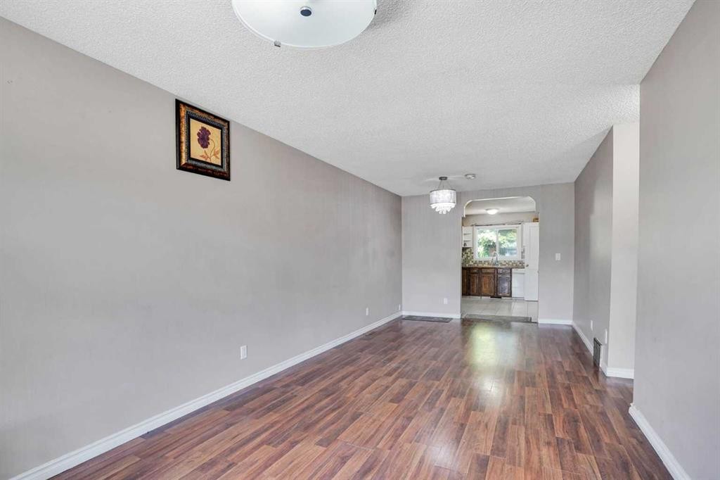 56 Fallingworth Bay Ne, Calgary, AB