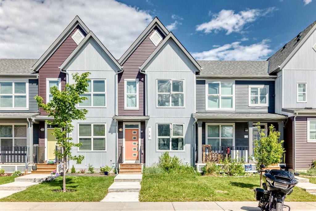 16 Carringvue Way Nw, Calgary, AB - Outdoor With Facade