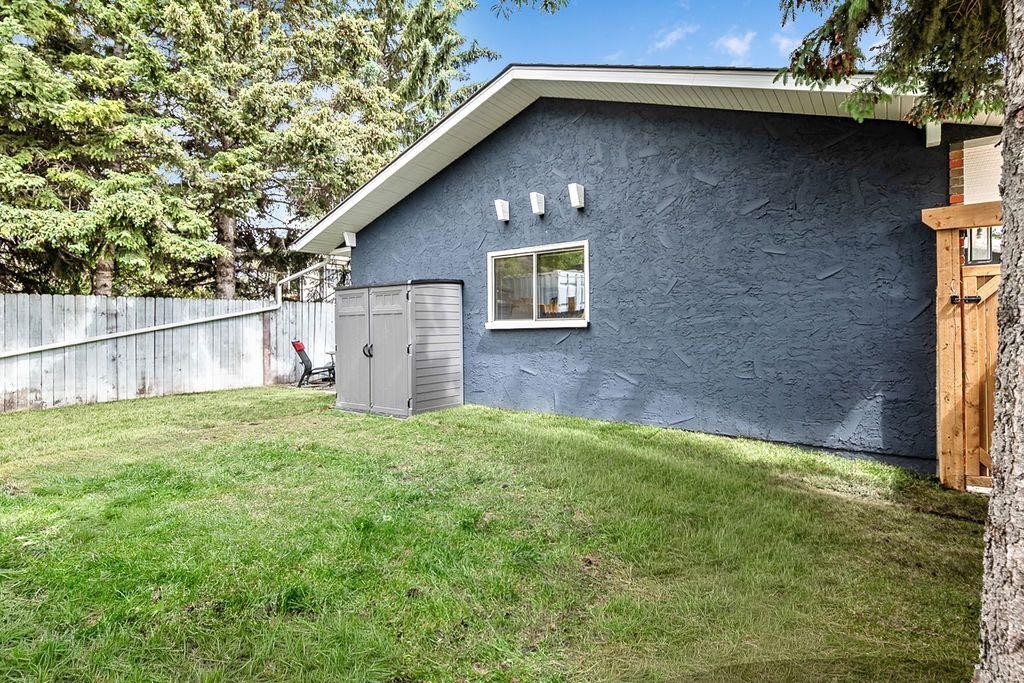 263 Silvergrove Place Nw, Calgary, AB