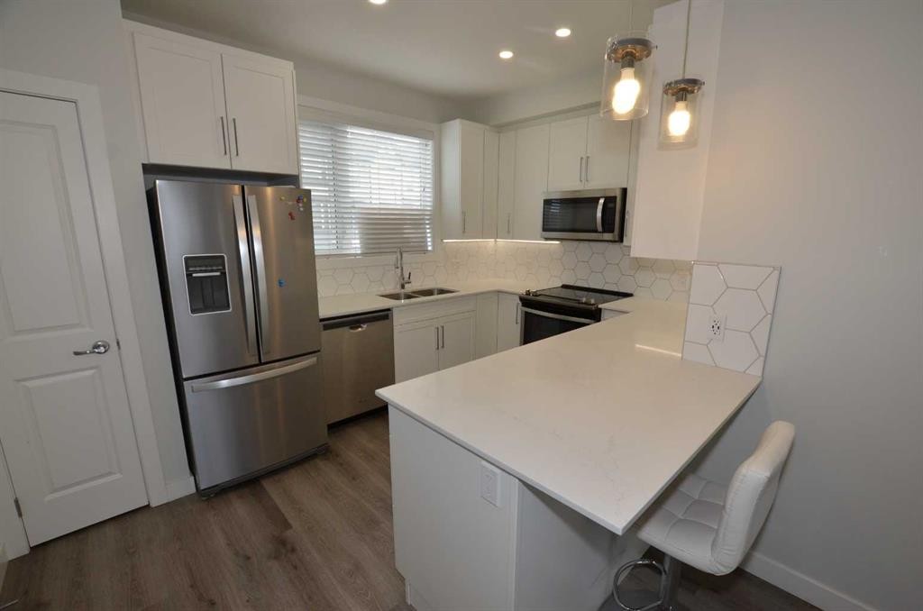 106-16 Evanscrest Park Nw, Calgary, AB