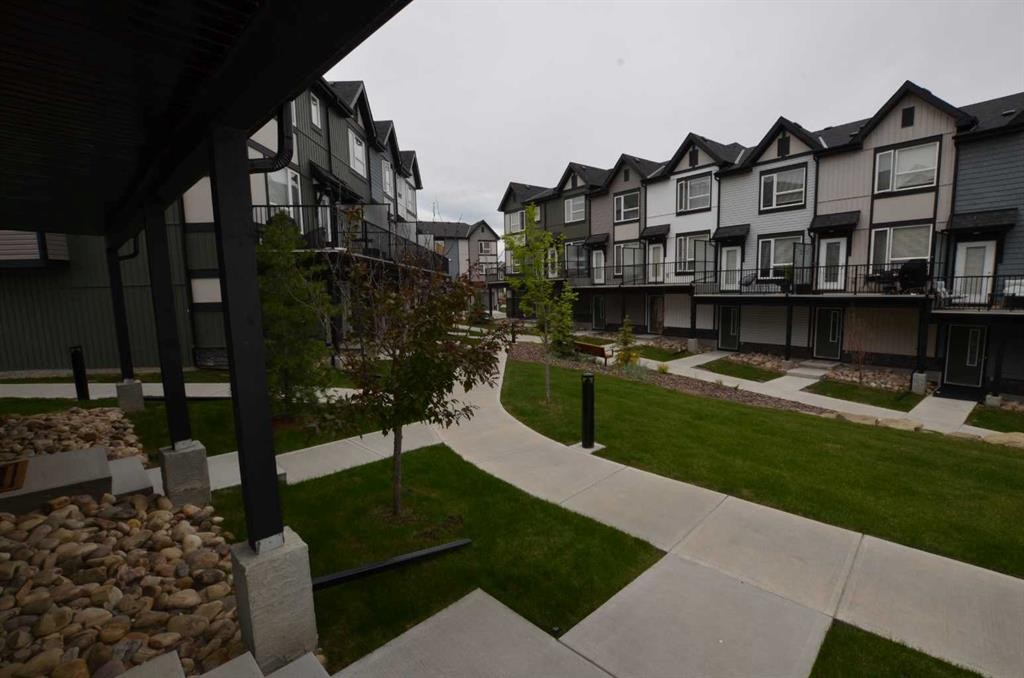 106-16 Evanscrest Park Nw, Calgary, AB