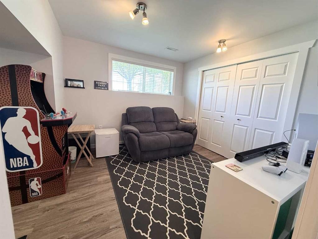 138 Bridleridge Way Sw, Calgary, AB