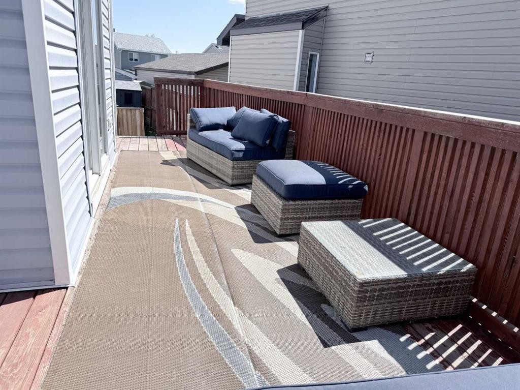 138 Bridleridge Way Sw, Calgary, AB