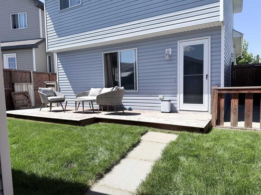 138 Bridleridge Way Sw, Calgary, AB