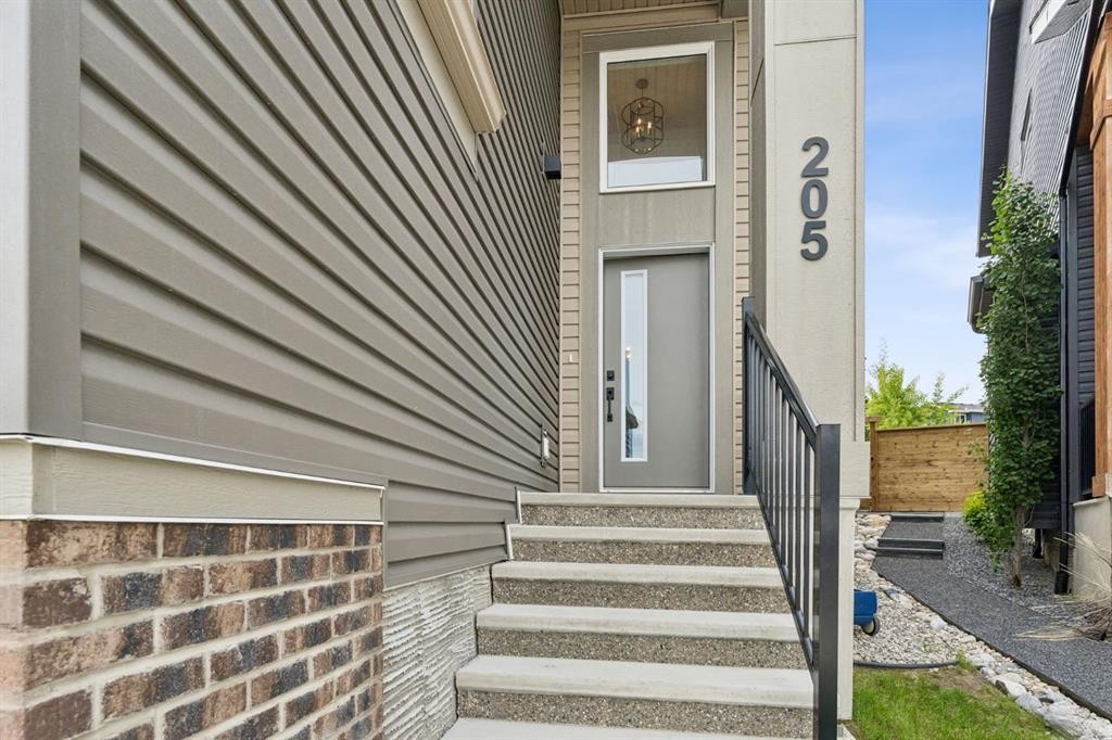 205 Precedence View, Cochrane, AB