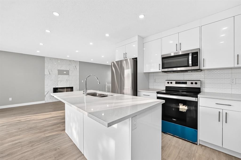 2703 60 Street Ne, Calgary, AB