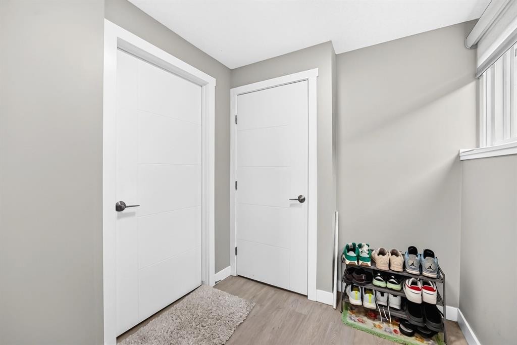 2703 60 Street Ne, Calgary, AB