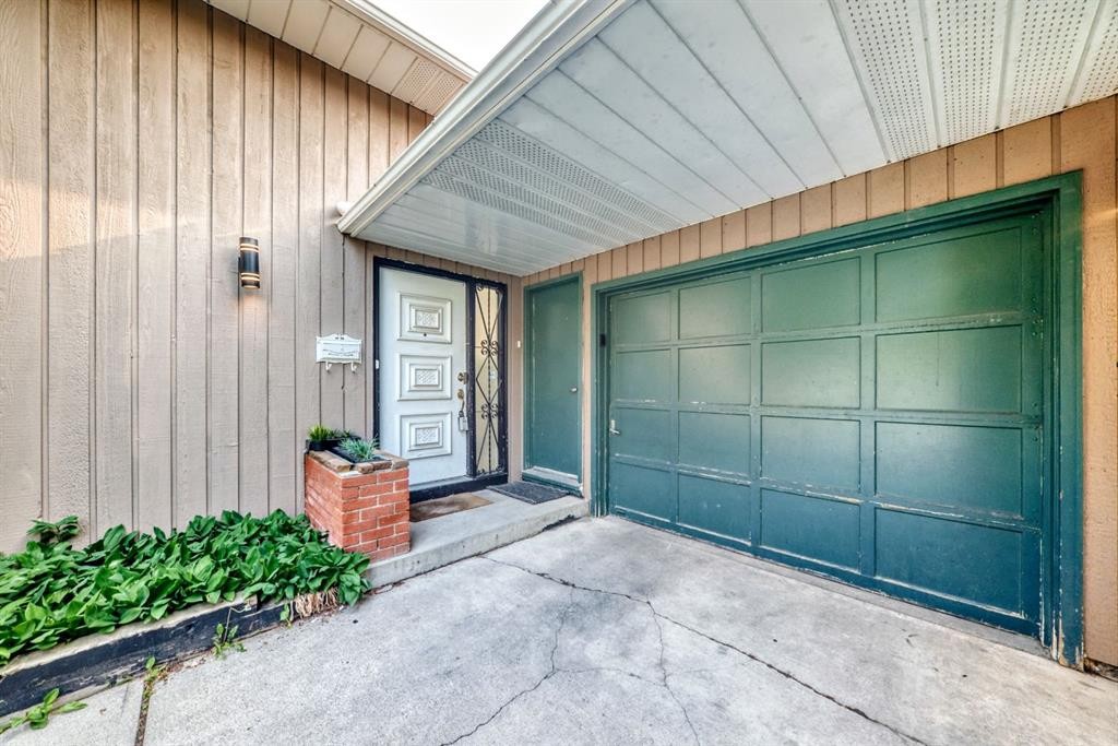 2703 60 Street Ne, Calgary, AB