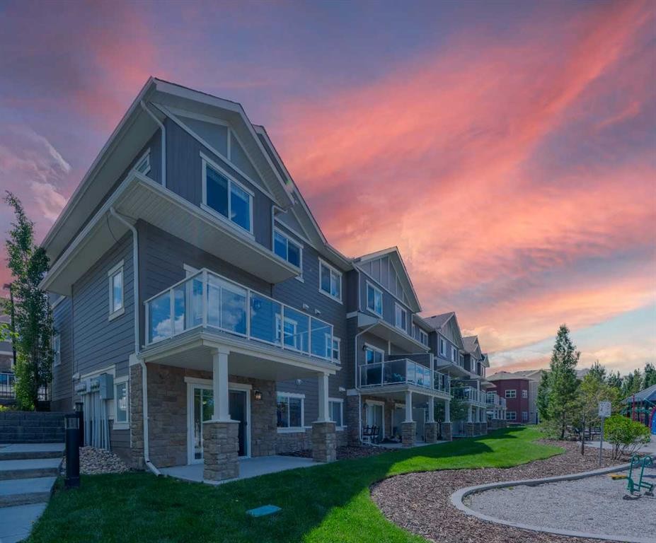 558 Evanston Manor Nw, Calgary, AB