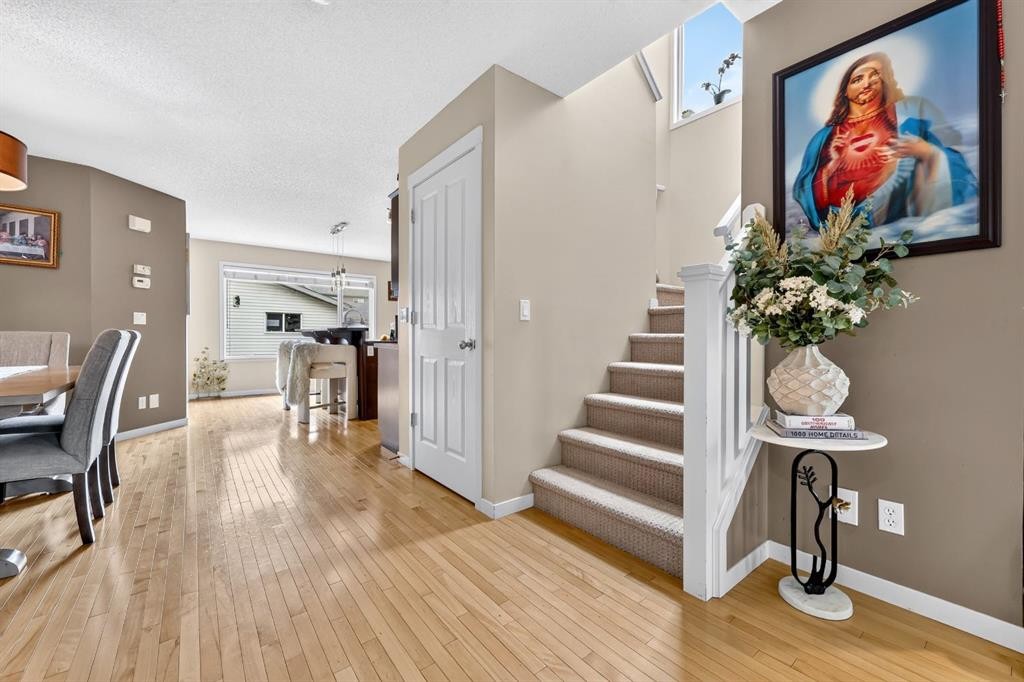 232 Silverado Range Close Sw, Calgary, AB