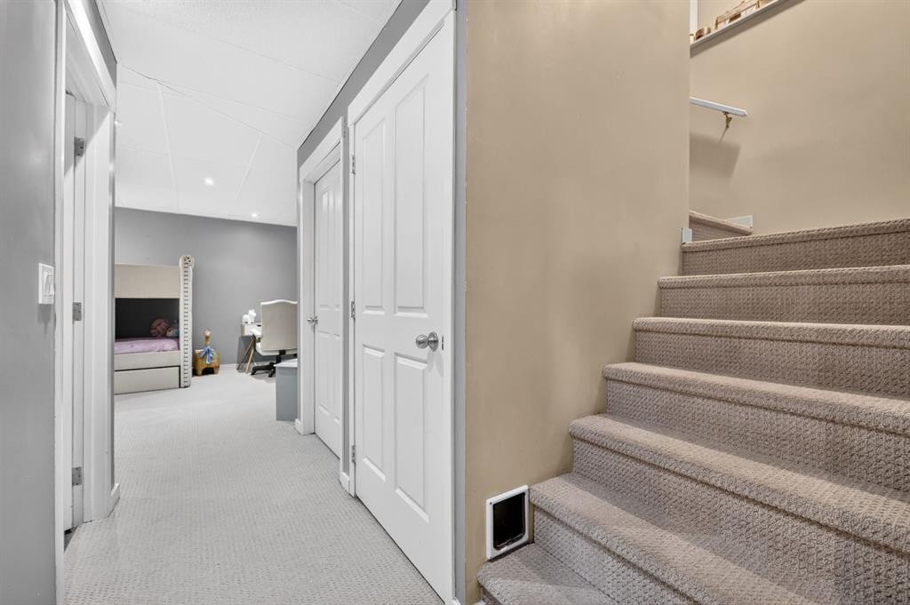 232 Silverado Range Close Sw, Calgary, AB