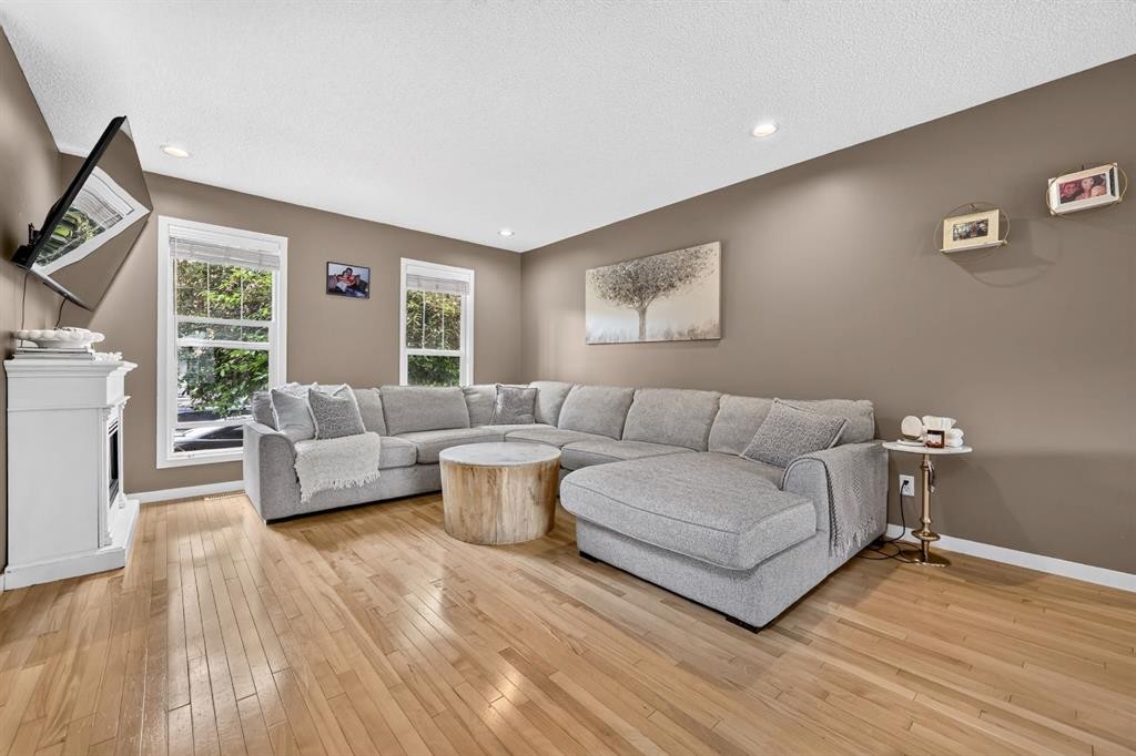 232 Silverado Range Close Sw, Calgary, AB