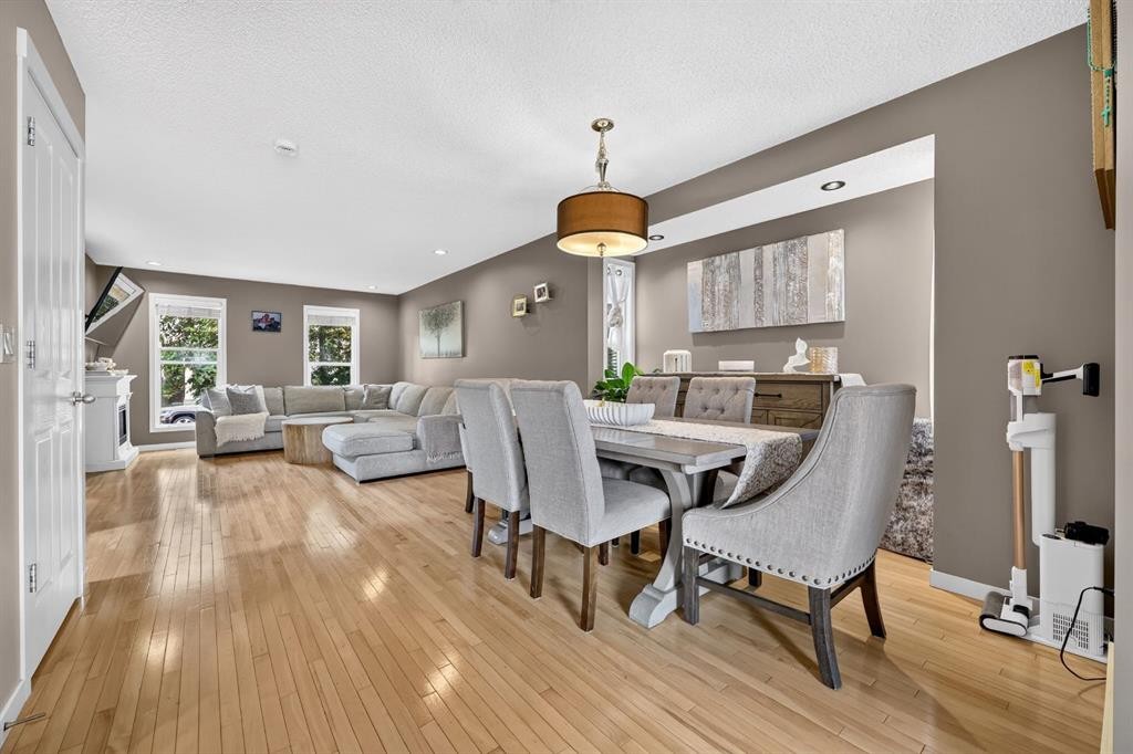 232 Silverado Range Close Sw, Calgary, AB
