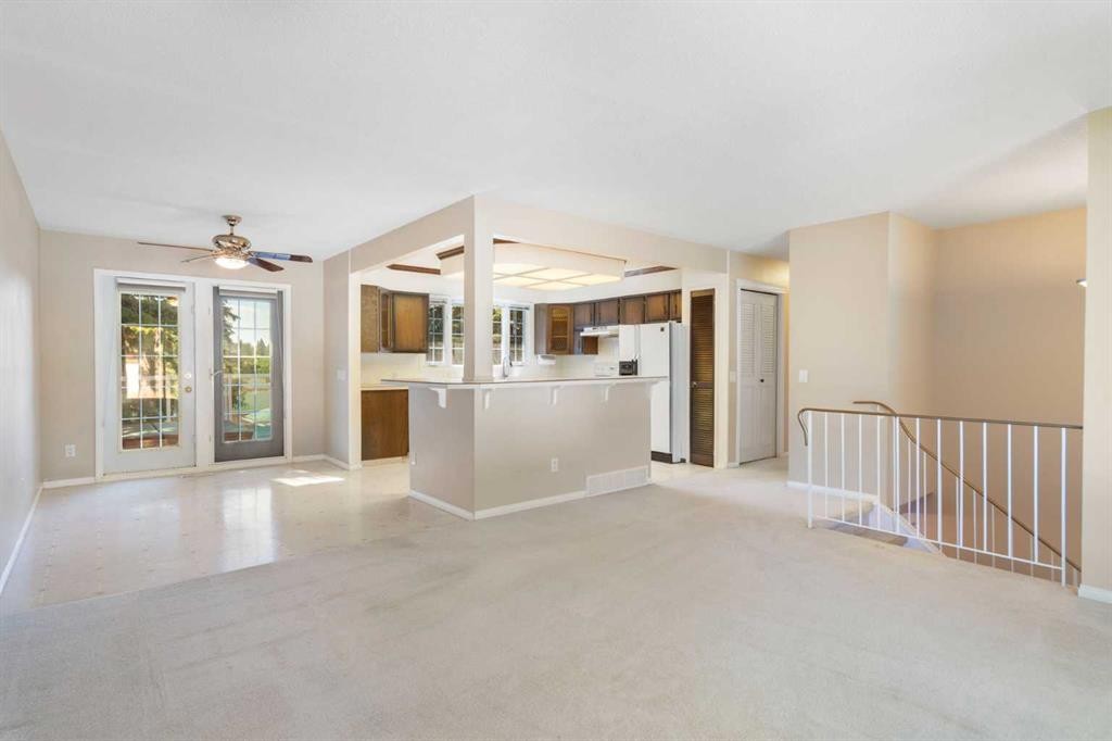 427 Queensland Road Se, Calgary, AB