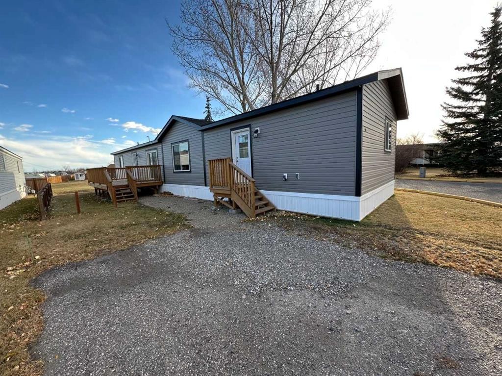 24 Homestead Way Se, High River, AB