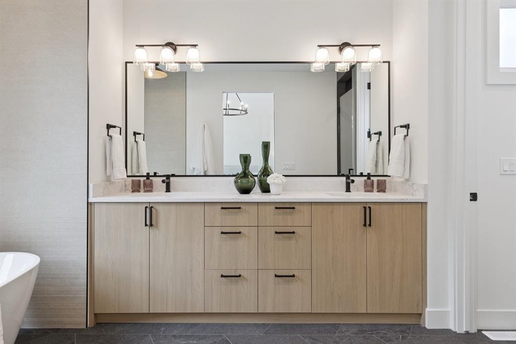 532 51 Avenue Sw, Calgary, AB