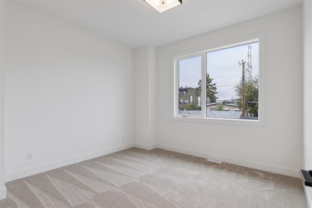 532 51 Avenue Sw, Calgary, AB