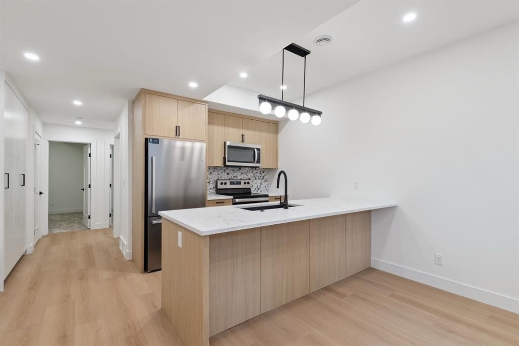 532 51 Avenue Sw, Calgary, AB