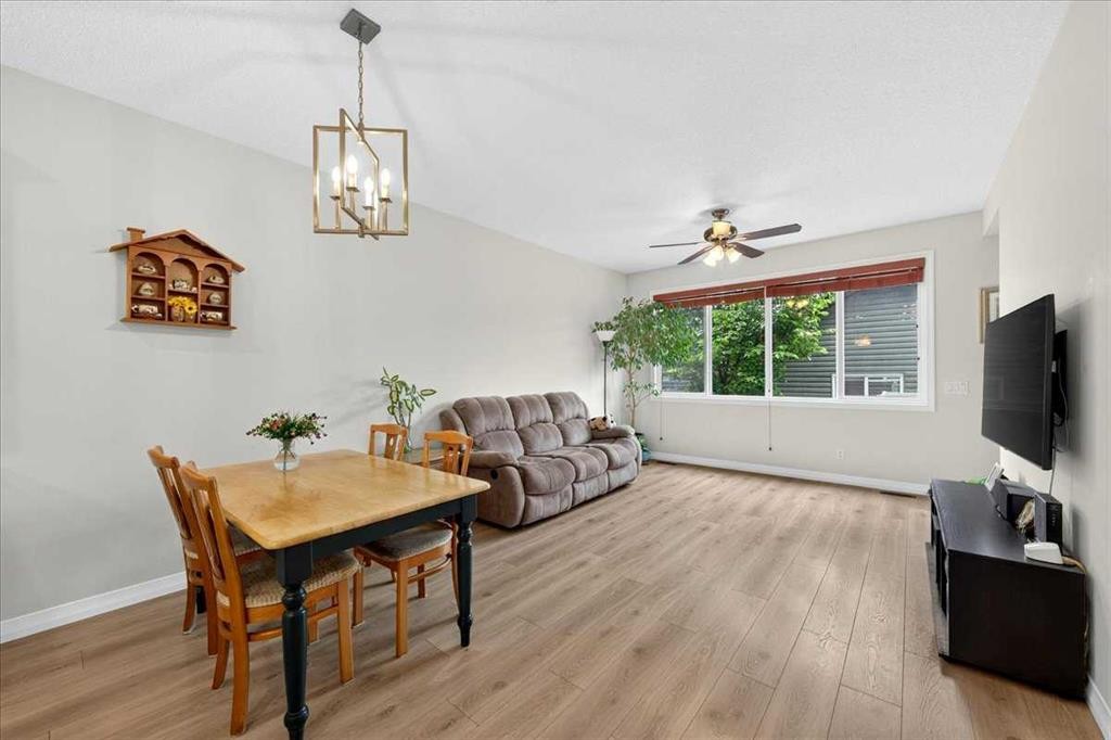 62 Evanscrest Road Nw, Calgary, AB - Indoor