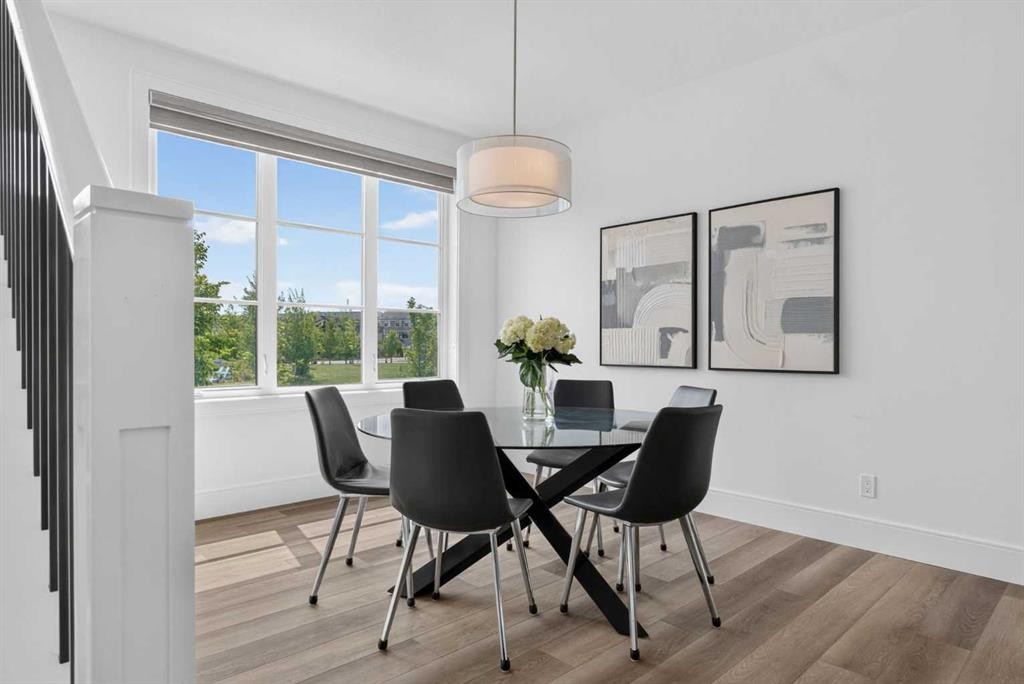 235 Treeline View Sw, Calgary, AB