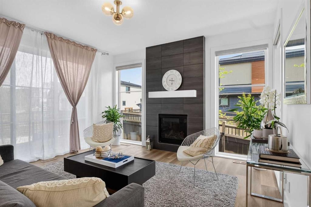 235 Treeline View Sw, Calgary, AB