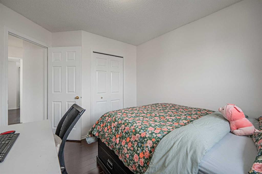 66 Martin Crossing Close Ne, Calgary, AB