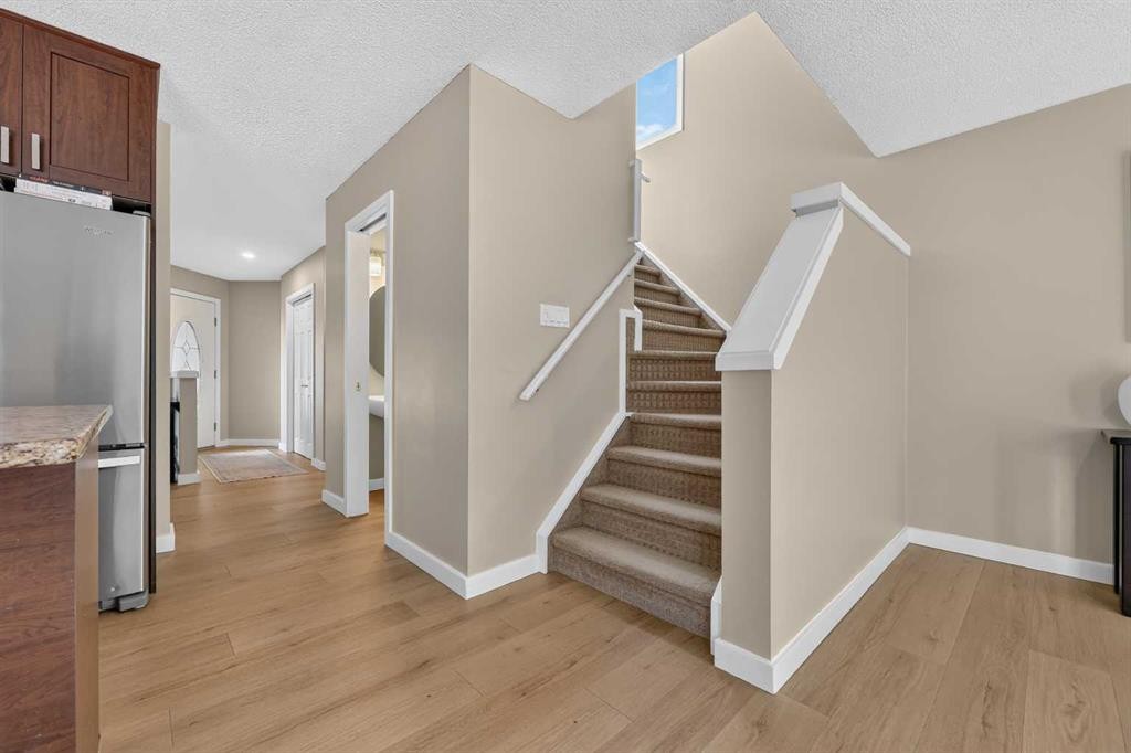 67 Hidden Ranch Terrace Nw, Calgary, AB