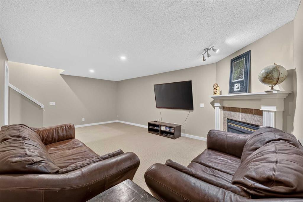 67 Hidden Ranch Terrace Nw, Calgary, AB