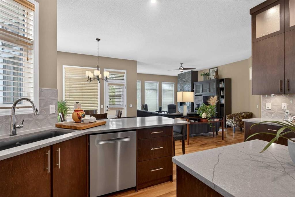 15 Hampstead Rise Nw, Calgary, AB