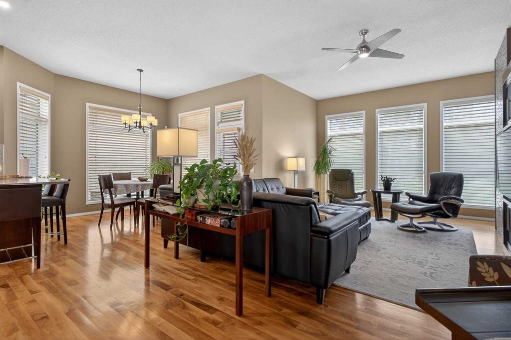 15 Hampstead Rise Nw, Calgary, AB